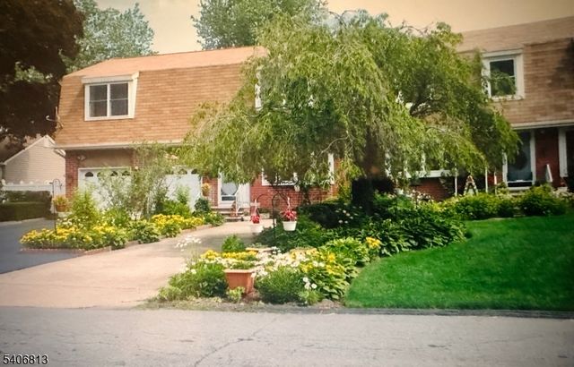 4 Highfield Ct, Wayne Twp., NJ 07470