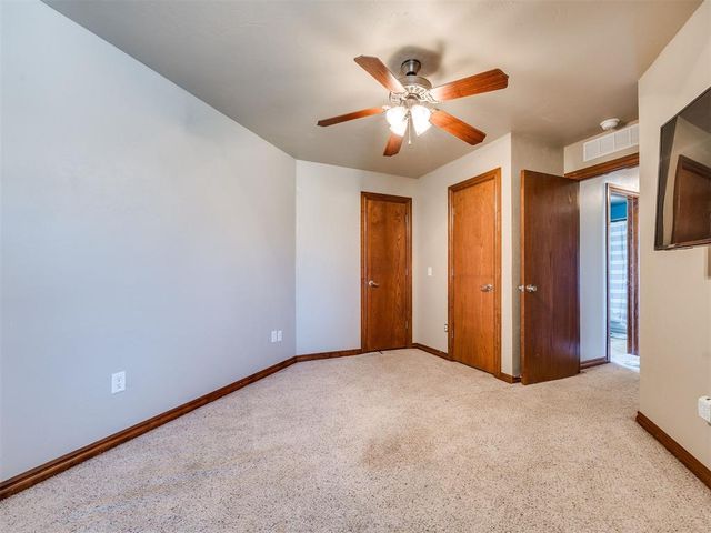 3832 Carrington Lane, Norman, OK 73072