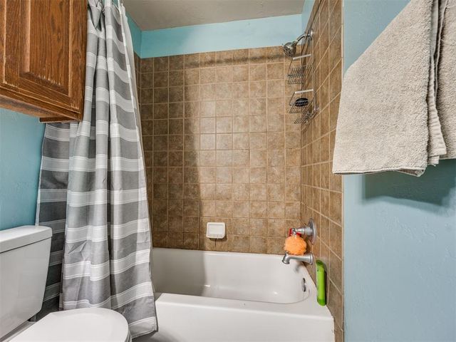 3832 Carrington Lane, Norman, OK 73072