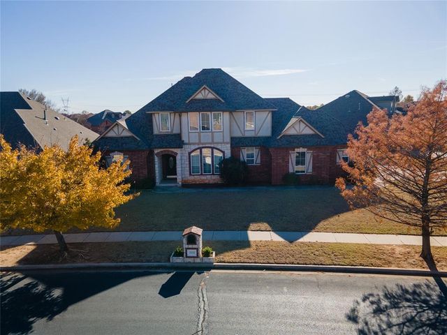 3832 Carrington Lane, Norman, OK 73072