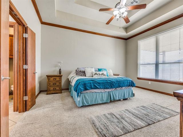 3832 Carrington Lane, Norman, OK 73072