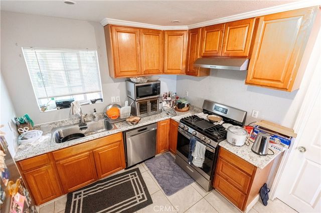 2630 Maceo, Los Angeles, CA 90065