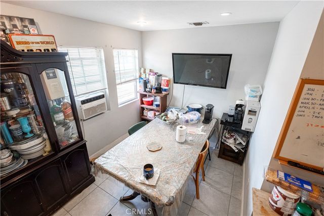 2630 Maceo, Los Angeles, CA 90065