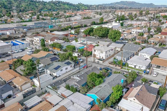 2630 Maceo, Los Angeles, CA 90065