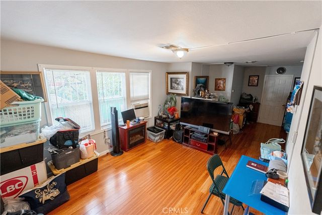 2630 Maceo, Los Angeles, CA 90065