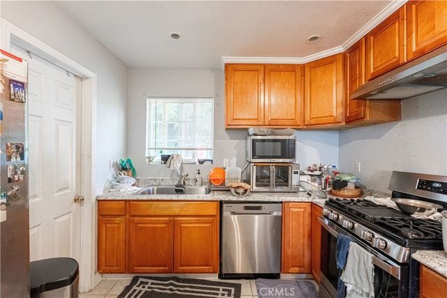 2630 Maceo, Los Angeles, CA 90065