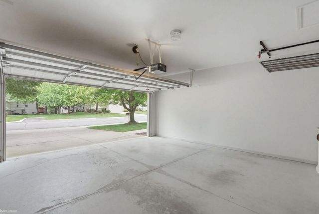 183 Four Seasons Road, Orion Twp, MI 48360