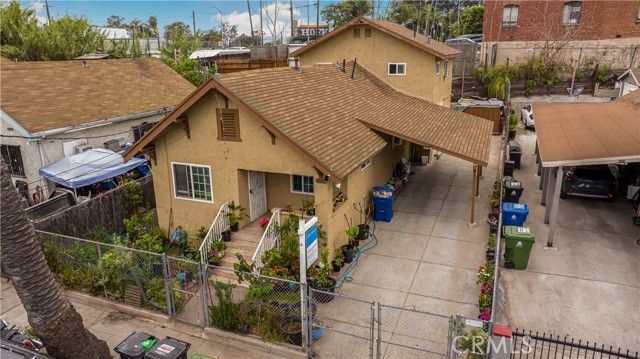 953 Hollins, Los Angeles, CA 90023