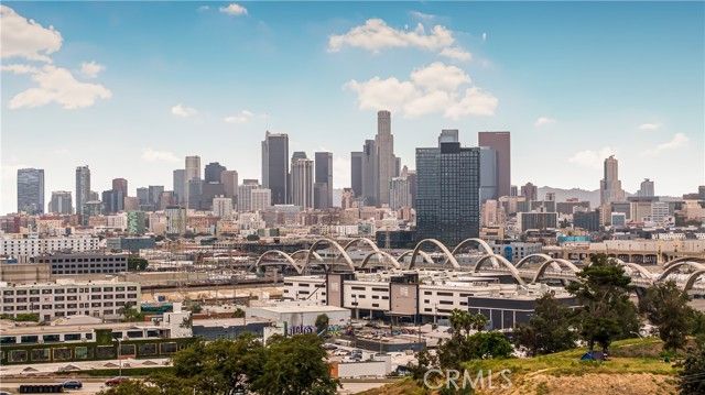 953 Hollins, Los Angeles, CA 90023