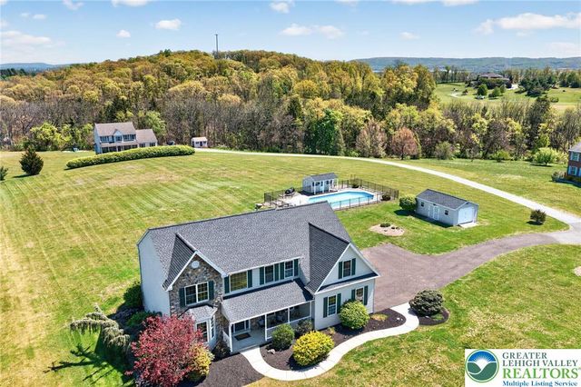 353 Farmington Road, Upper Macungie Twp, PA 18031