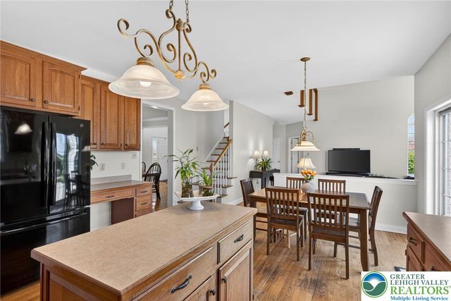 353 Farmington Road, Upper Macungie Twp, PA 18031