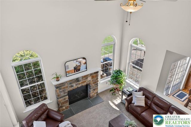 353 Farmington Road, Upper Macungie Twp, PA 18031