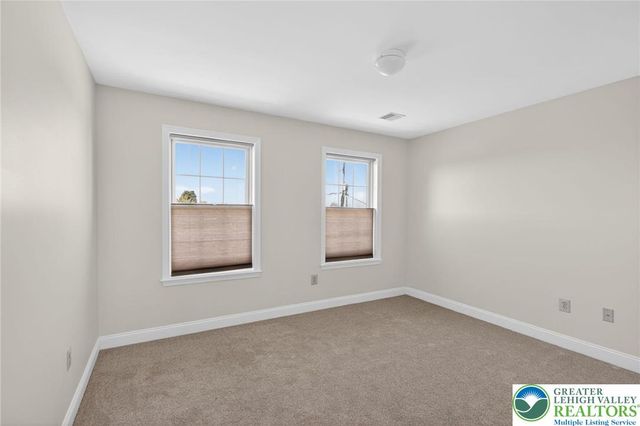 353 Farmington Road, Upper Macungie Twp, PA 18031