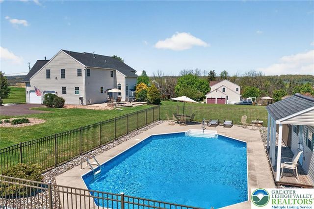 353 Farmington Road, Upper Macungie Twp, PA 18031