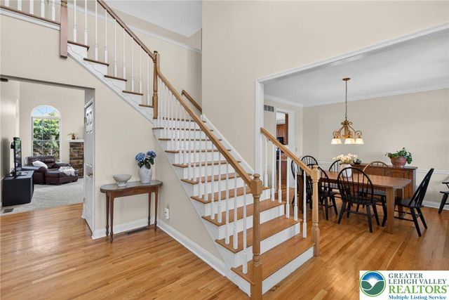 353 Farmington Road, Upper Macungie Twp, PA 18031