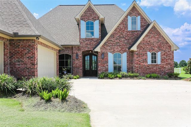 6508 White Oleander Circle W, Lake Charles, LA 70605