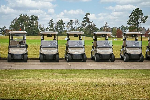 6508 White Oleander Circle W, Lake Charles, LA 70605