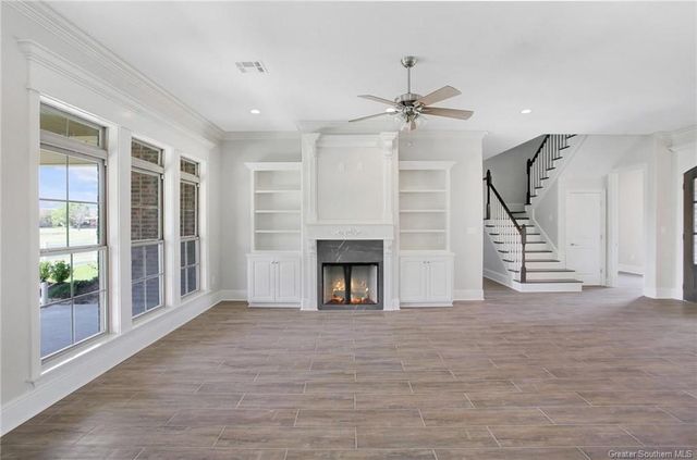 6508 White Oleander Circle W, Lake Charles, LA 70605