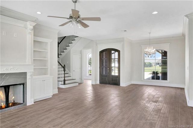 6508 White Oleander Circle W, Lake Charles, LA 70605