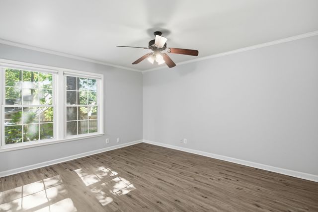 3000 Hillsboro Pike Apt 8, Nashville, TN 37215