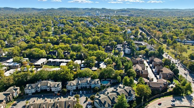 3000 Hillsboro Pike Apt 8, Nashville, TN 37215