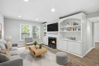 3000 Hillsboro Pike Apt 8, Nashville, TN 37215