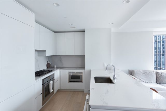 135 Seaport Blvd 1607, Boston, MA 02210