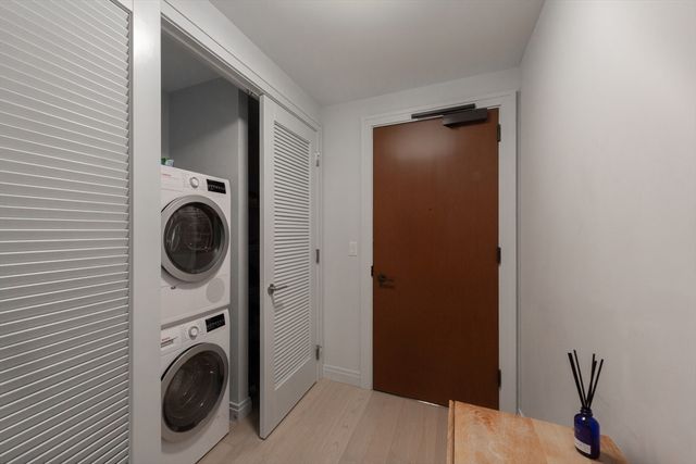 135 Seaport Blvd 1607, Boston, MA 02210