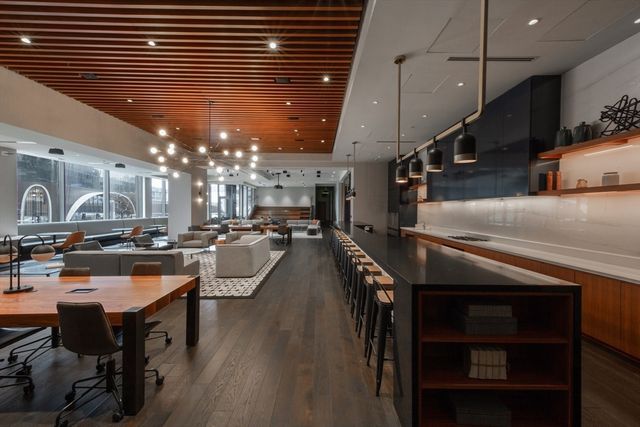 135 Seaport Blvd 1607, Boston, MA 02210