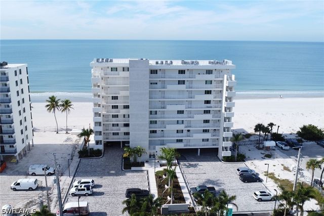 26340 Hickory BLVD 302, Bonita Springs, FL 34134