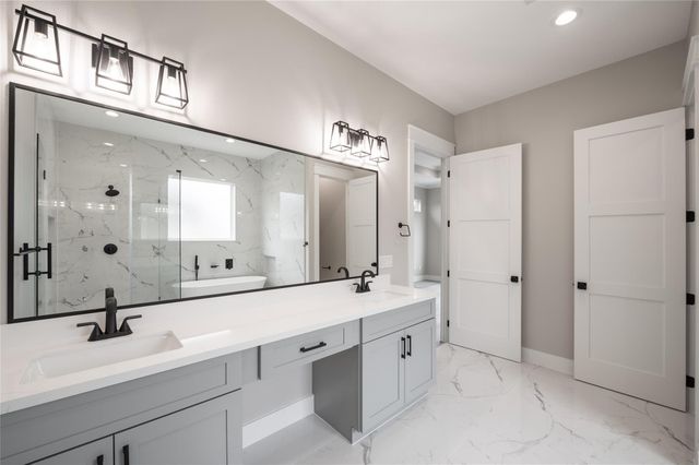 1016 E 32nd, Houston, TX 77022