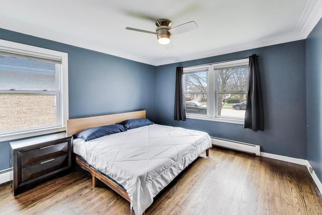 9309 S Lawndale Avenue, Evergreen Park, IL 60805