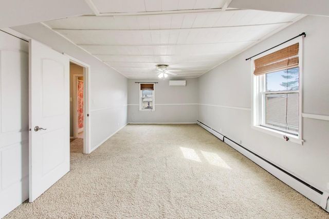 9309 S Lawndale Avenue, Evergreen Park, IL 60805