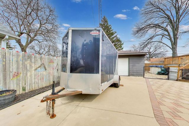 9309 S Lawndale Avenue, Evergreen Park, IL 60805