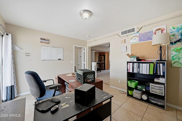 918 E MILLETT Avenue, Mesa, AZ 85204