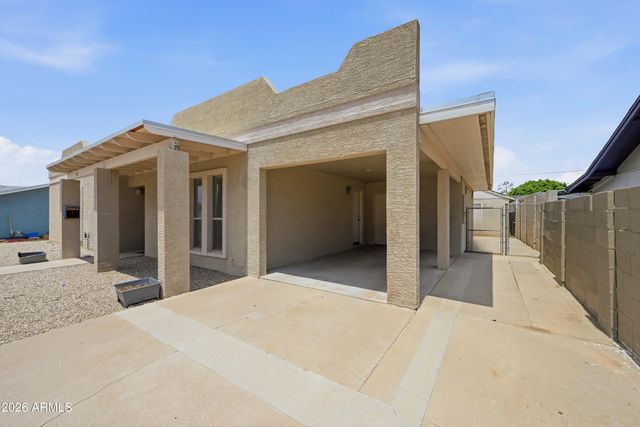 918 E MILLETT Avenue, Mesa, AZ 85204