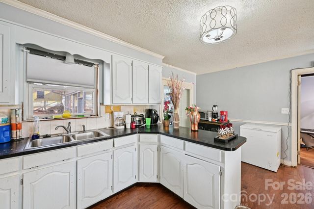 5075 Lewis Road, Gastonia, NC 28052