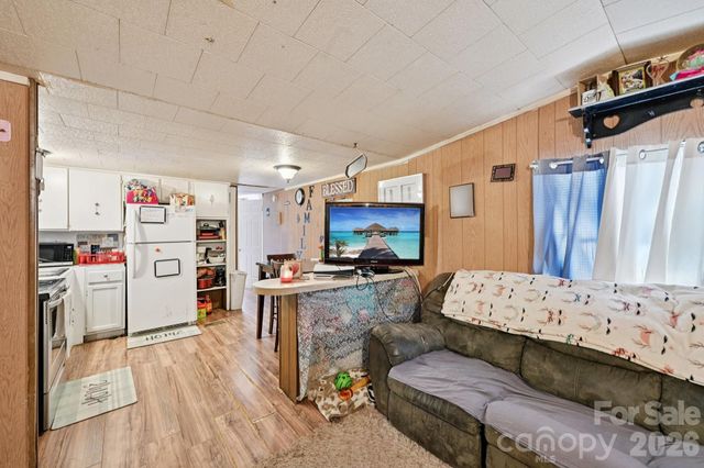 5075 Lewis Road, Gastonia, NC 28052