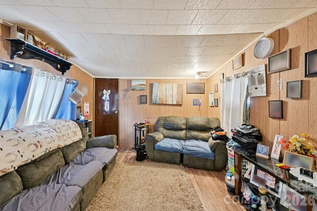 5075 Lewis Road, Gastonia, NC 28052