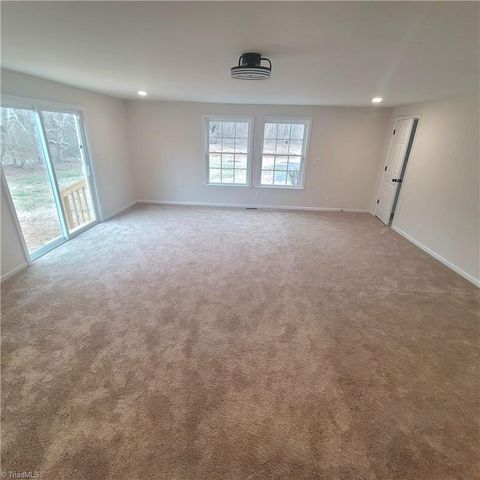 1737 Amos Street, Reidsville, NC 27320