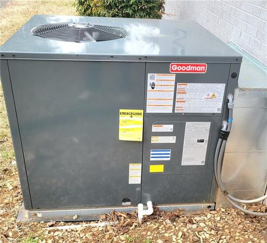 1737 Amos Street, Reidsville, NC 27320