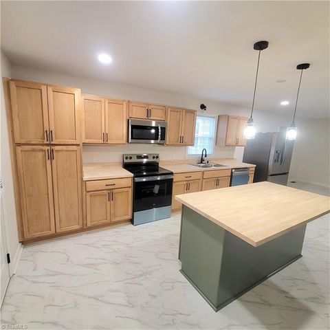 1737 Amos Street, Reidsville, NC 27320