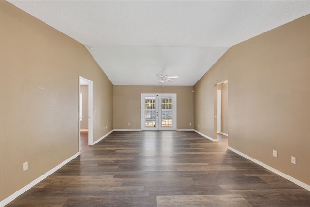 841 Tarpon Avenue, Sebastian, FL 32958