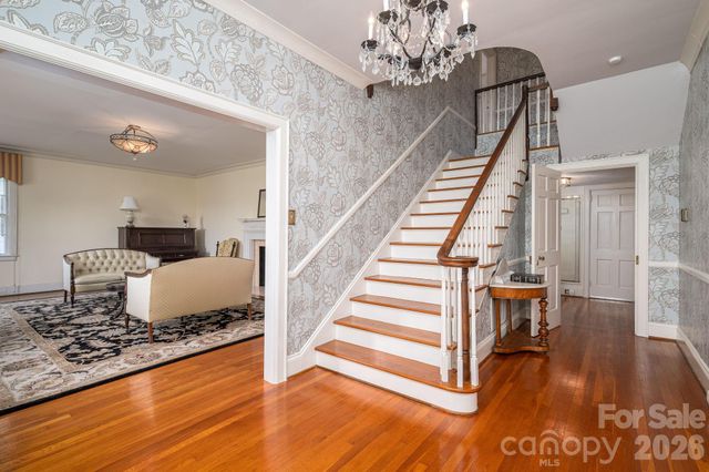 1233 General Hoke Drive, Lincolnton, NC 28092