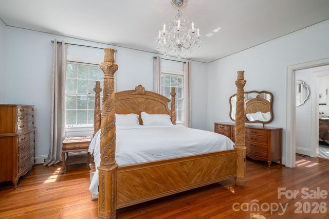 1233 General Hoke Drive, Lincolnton, NC 28092