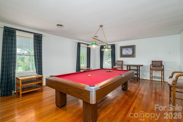 1233 General Hoke Drive, Lincolnton, NC 28092