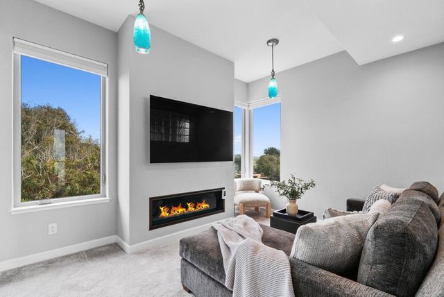 127 Cormorant Way, Watsonville, CA 95076
