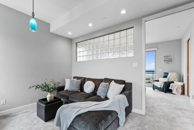 127 Cormorant Way, Watsonville, CA 95076