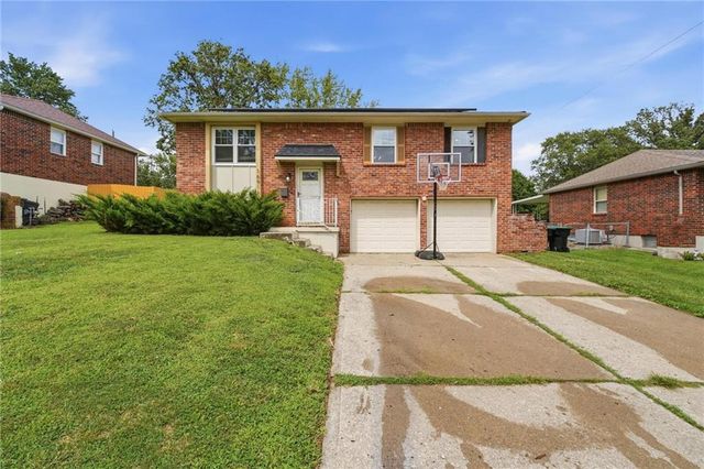 16916 HART Avenue, Independence, MO 64055