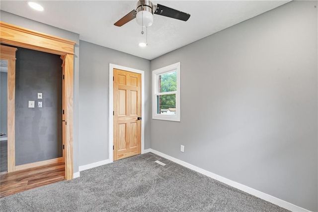 16916 HART Avenue, Independence, MO 64055